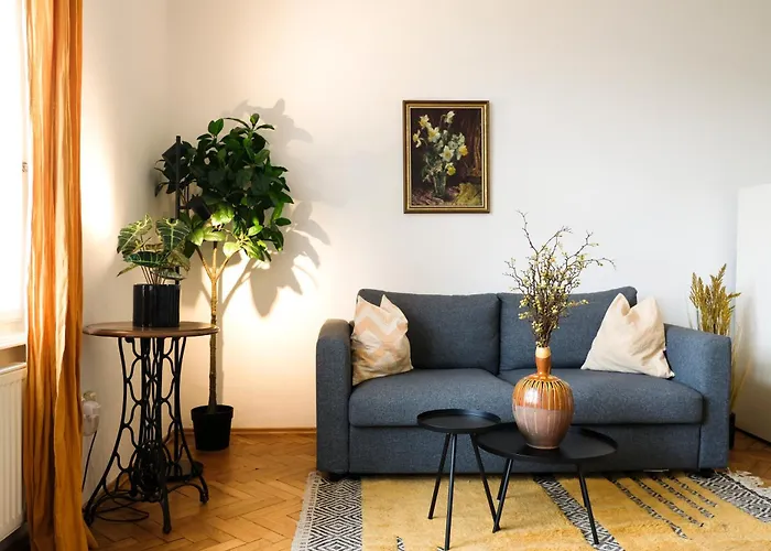 Historic Center Boutique 7 - Free Parking - Schlossberg View - By Casa Momo * גראץ